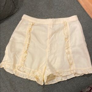 Sunday Best Women's Pale Yellow Ruffle Shorts (sz 10)